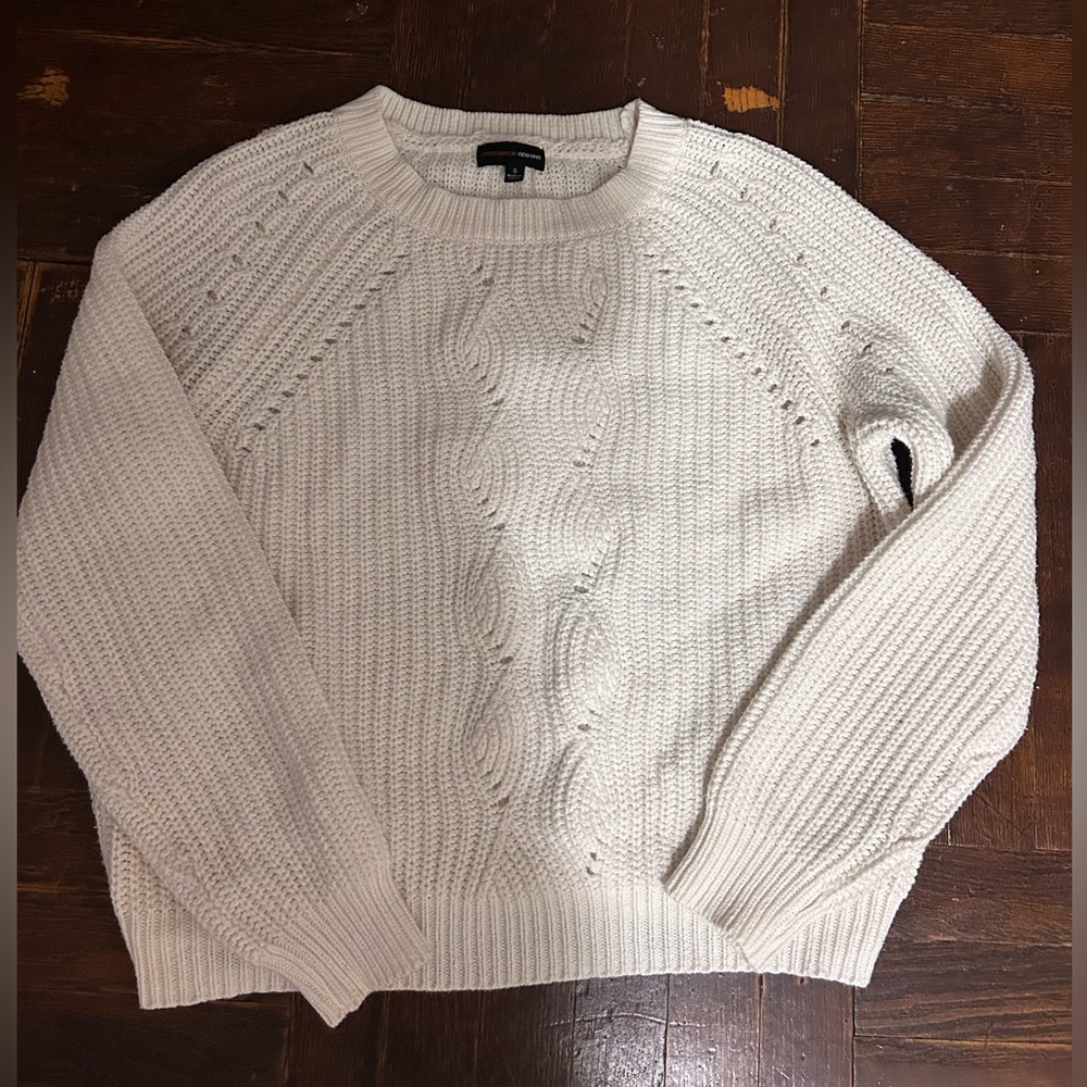 Women’s White Cable Knit Sweater